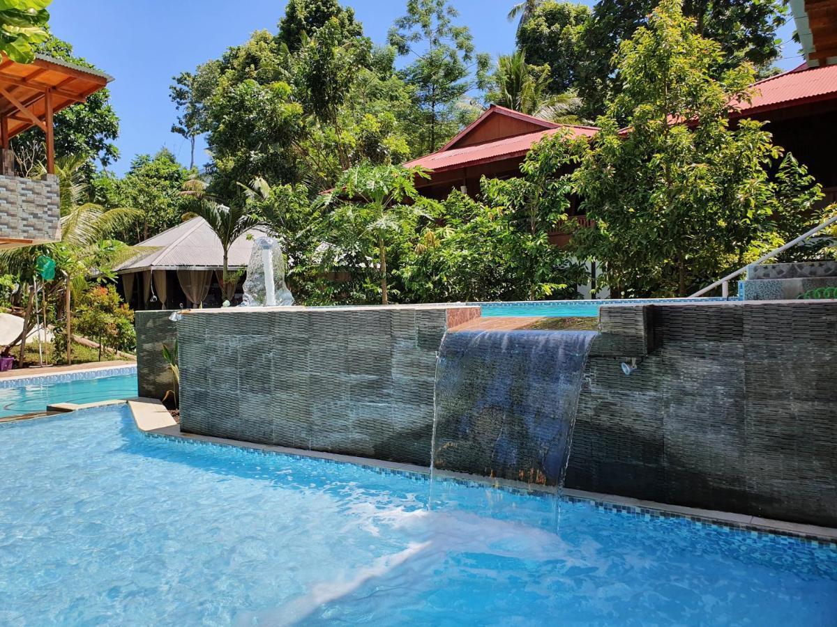 Bunaken Villa Queen'S Dive Manado Eksteriør billede