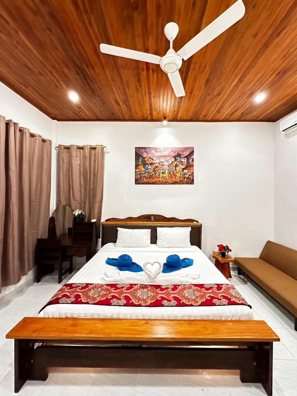 Bunaken Villa Queen'S Dive Manado Eksteriør billede