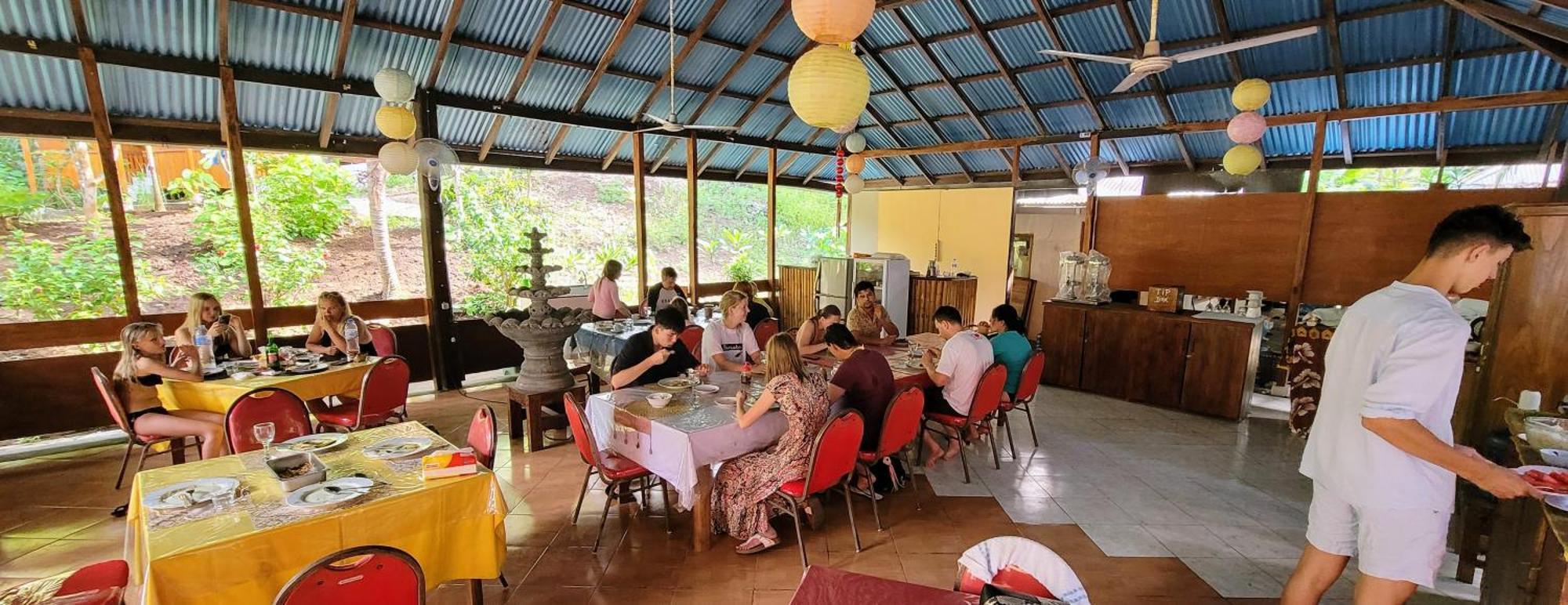 Bunaken Villa Queen'S Dive Manado Eksteriør billede