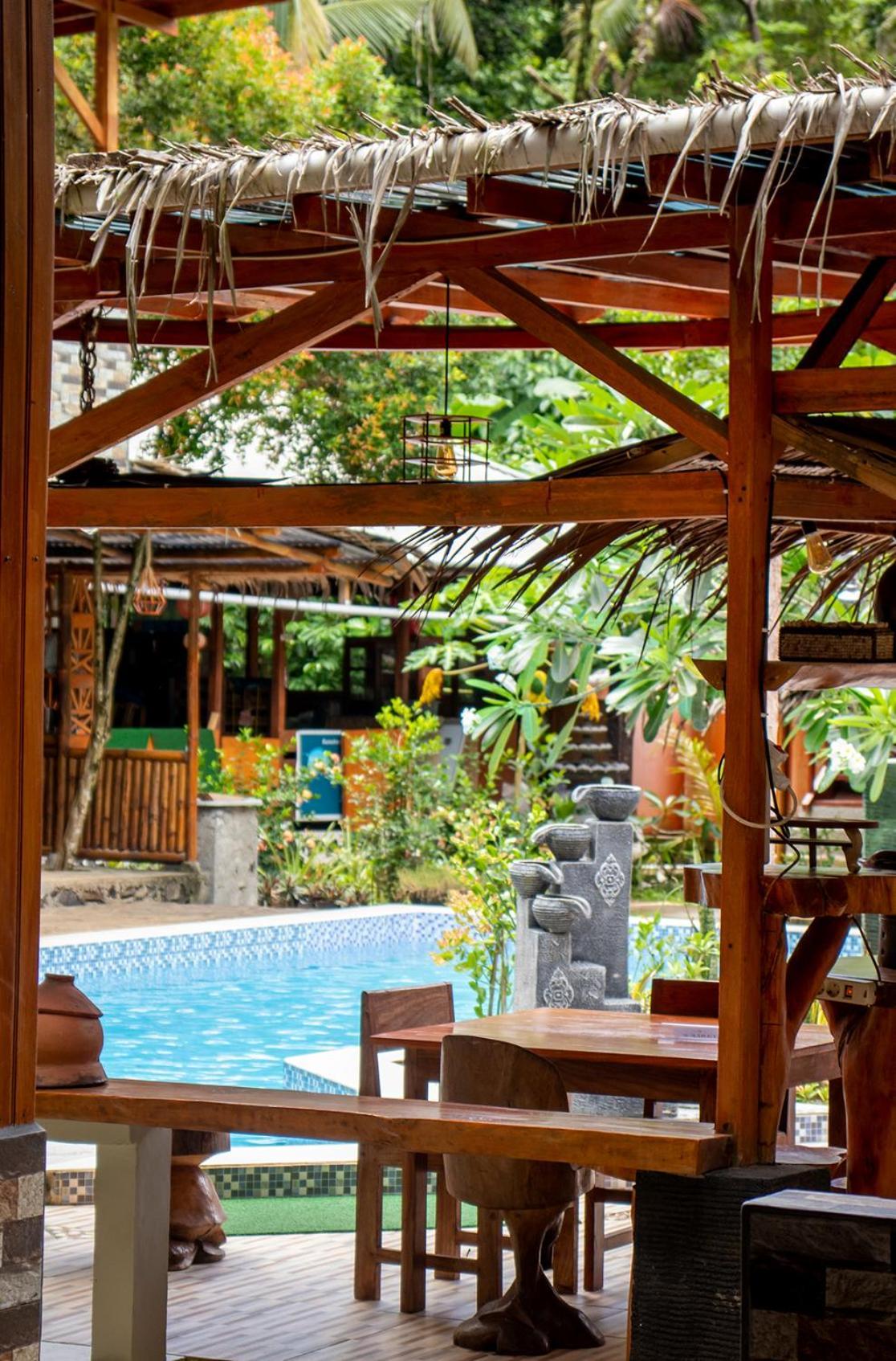 Bunaken Villa Queen'S Dive Manado Eksteriør billede
